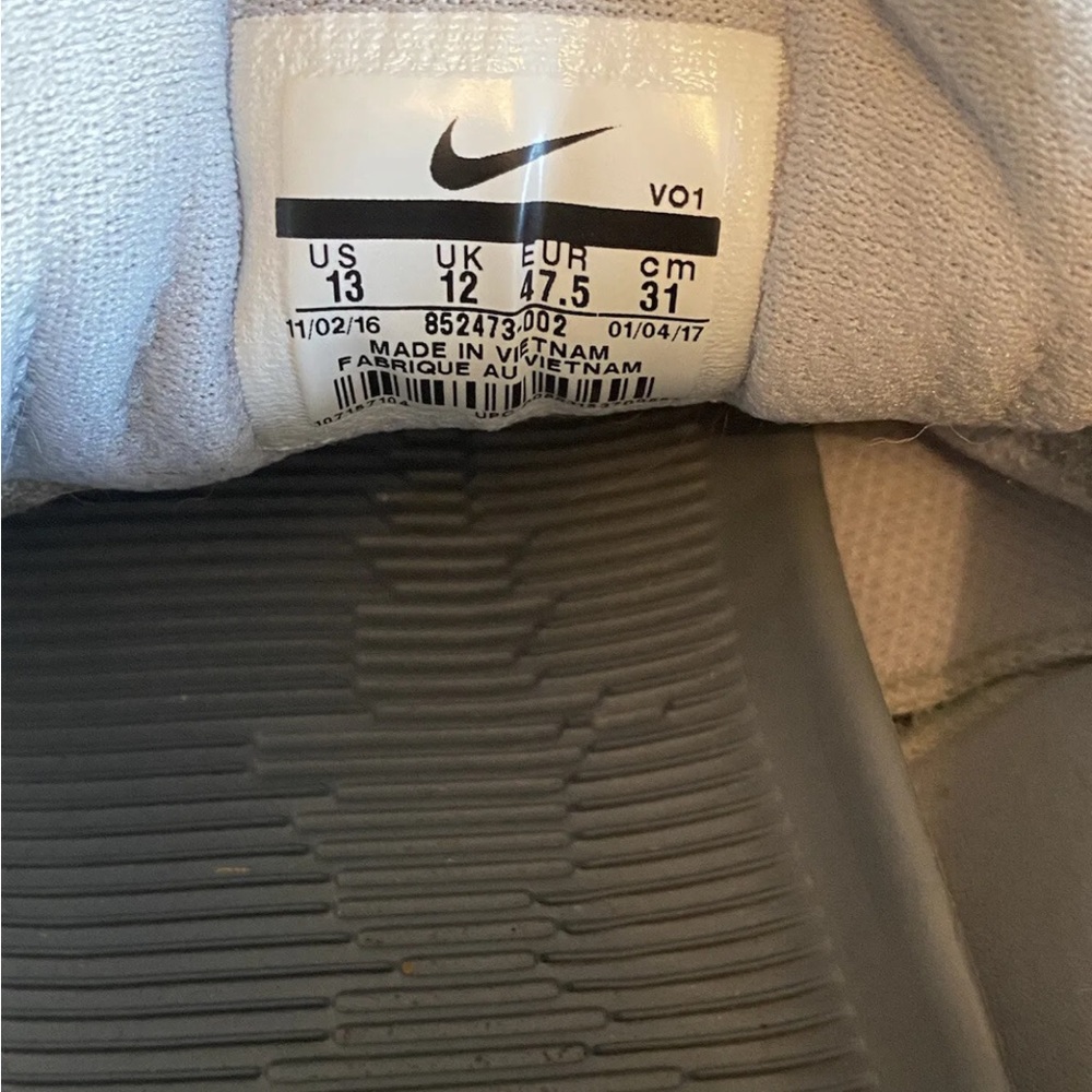 🔥Nike Kobe Mamba Instinct Pure Platinum Gray Athletic Sneakers -Men Size 13 - Picture 8 of 12